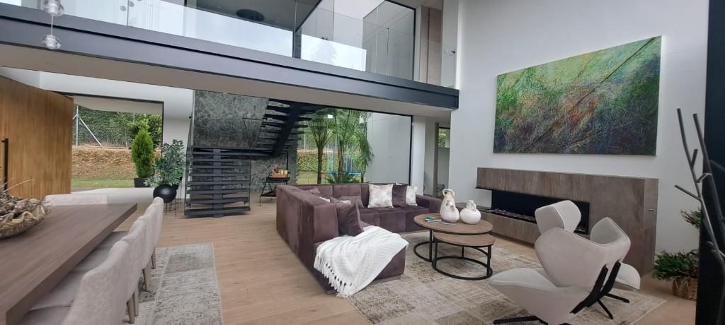 Top Residential Gated Community In Heart Of Llanogrande en Marinilla - Imagen 8