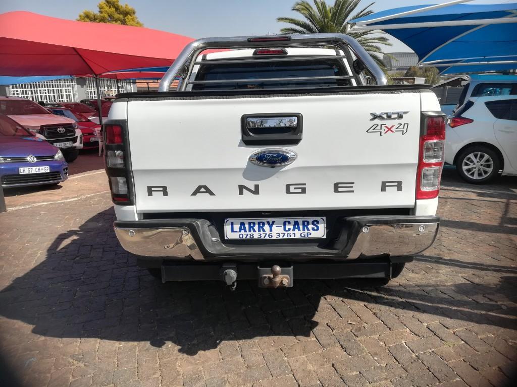 2013 Ford Ranger 3.2 Driving Automatic in Roodepoort - Image 6