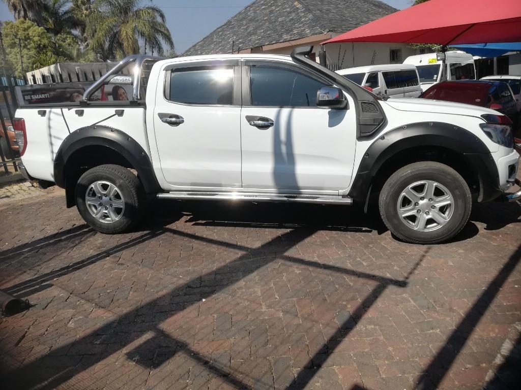 2013 Ford Ranger 3.2 Driving Automatic in Roodepoort - Image 7