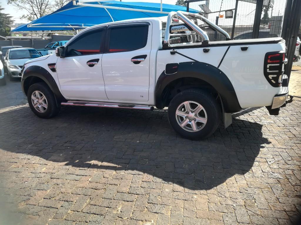 2013 Ford Ranger 3.2 Driving Automatic in Roodepoort - Image 14