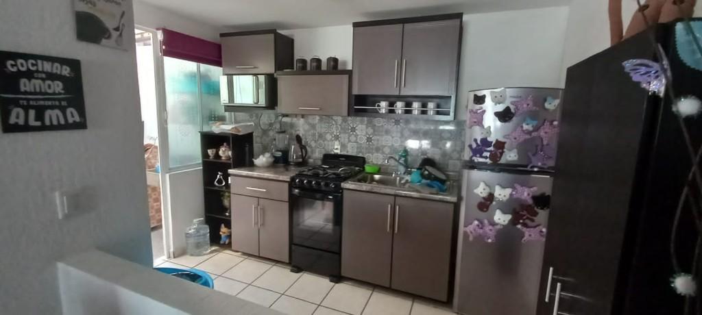 Casa en condominio, Lomas Estrella Iztapalapa. 3 recámaras en Santa María Aztahuacán - Imagen 2