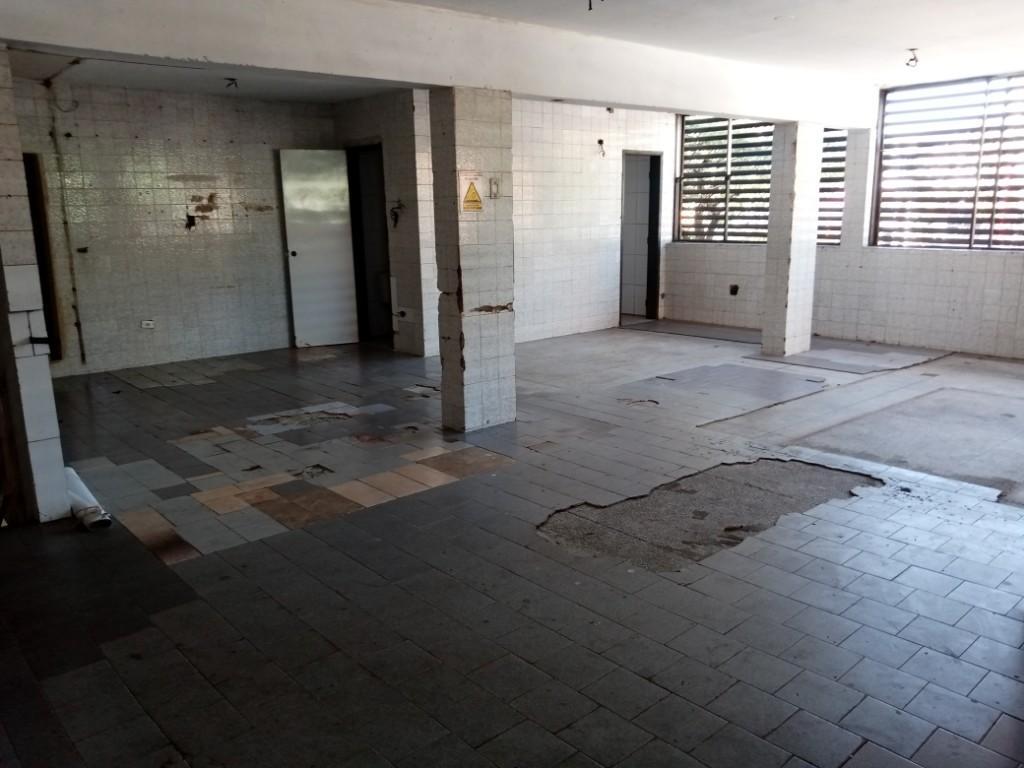 venta edificio comercial en av bolivar norte en Valencia - Imagen 6