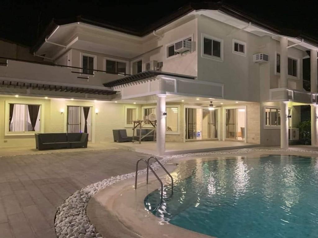 Northtown Homes House for Rent with Swimming Pool Cabancalan in Consolacion - Image 7