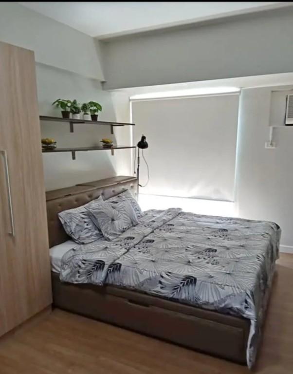 Studio Unit for Rent in Solinea Tower 3 in Consolacion - Image 1