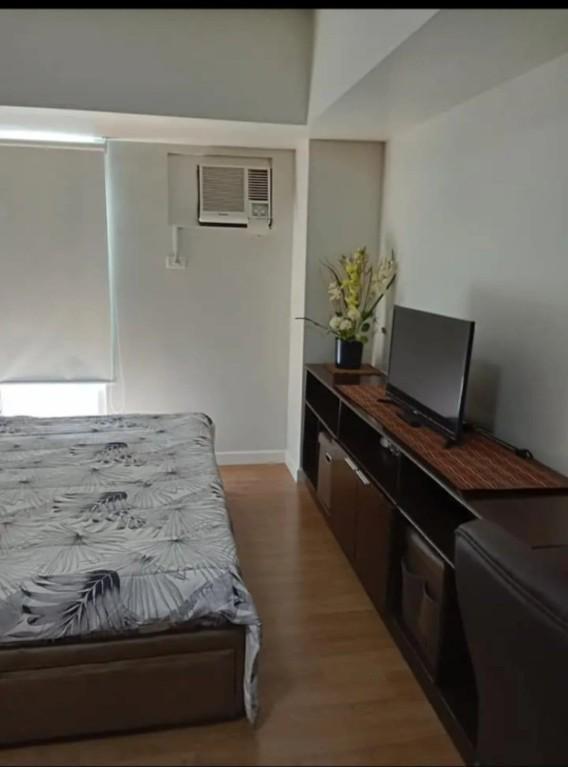 Studio Unit for Rent in Solinea Tower 3 in Consolacion - Image 3