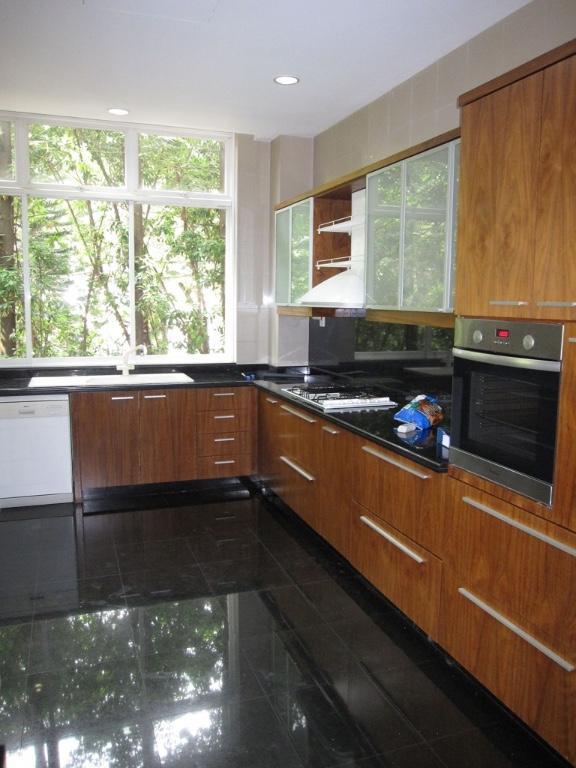 Holland Good Class Bungalow For Rent in Tuas - Image 20
