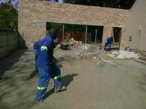 BUILDING CONSTRUCTION AND HOME RENOVATION in Sandton - Image 4