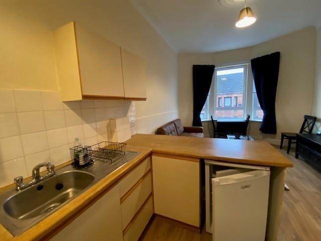 COMFORTABLE ONE BEDROOM FLAT TO RENT IN OXFORD in Abingdon - Image 6