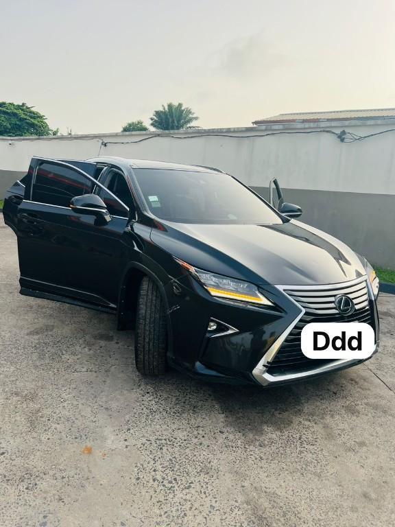 Lexus RX350 2018 double panoramique hyper propre à Douala - Photo 7
