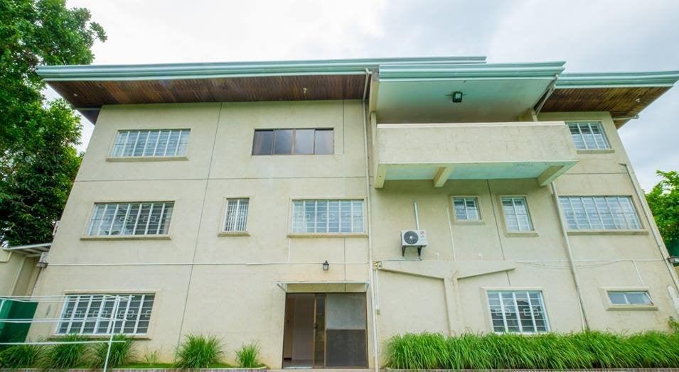 3-Level House for Rent in Maria Luisa with Swimming Pool in Liloan - Image 20
