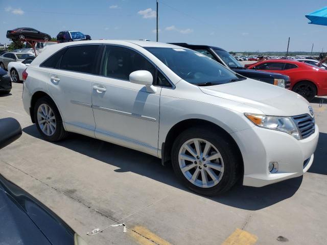 FIRST HAND 2010 TOYOTA VENZA in Nigeria - Image 2