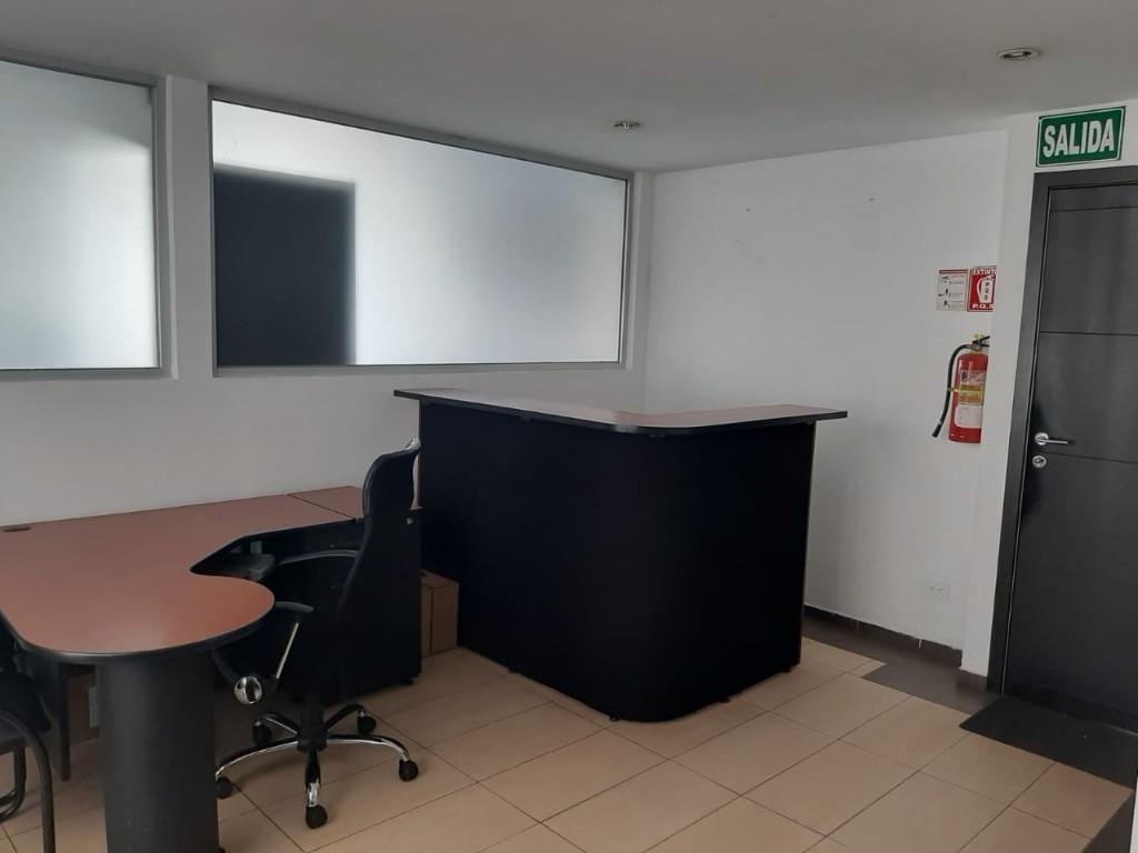 LOCAL COMERCIAL SECTOR PRADERA en Quito - Imagen 4