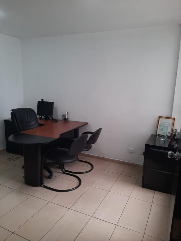 LOCAL COMERCIAL SECTOR PRADERA en Quito - Imagen 7