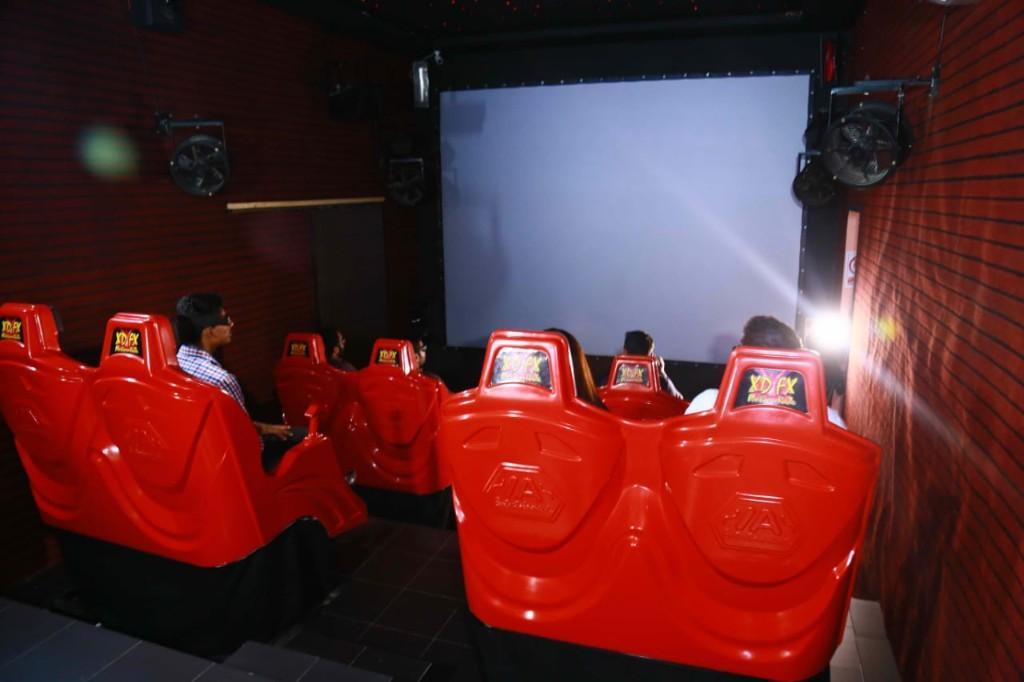 12D XD FX MOTION RIDE in Rawalpindi - Image 5
