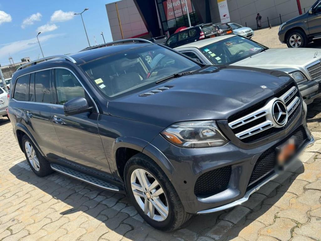 4950/ Mercedes GL 2016/2017 à Douala - Photo 1