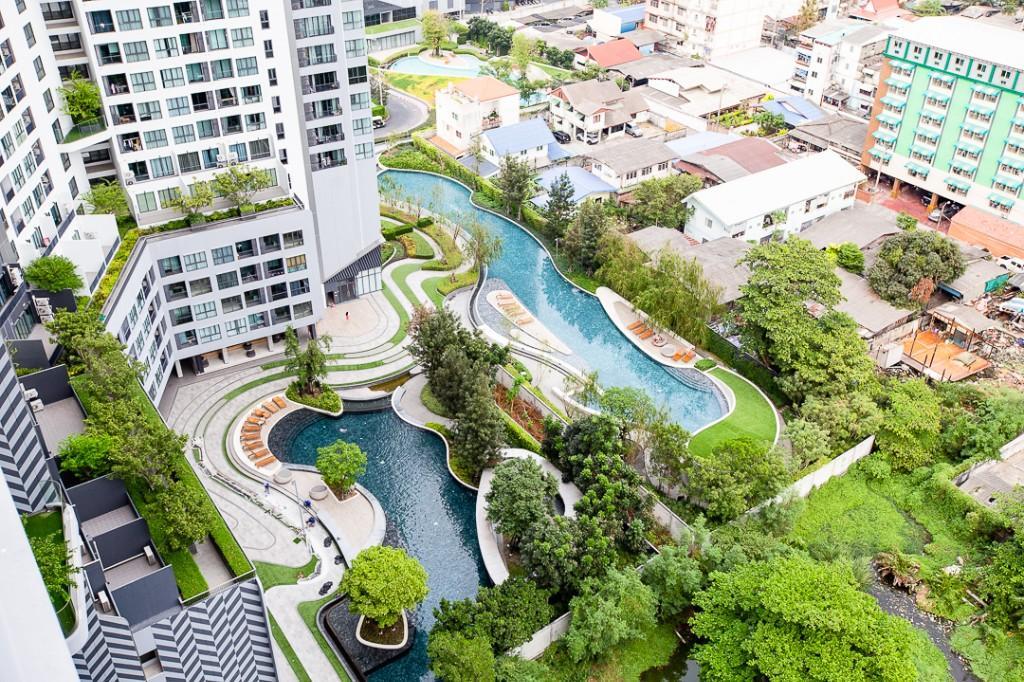 Luxurious Studio with Pool View at Ideo O2 Bangkok in Mueang Samut Prakan - Image 14