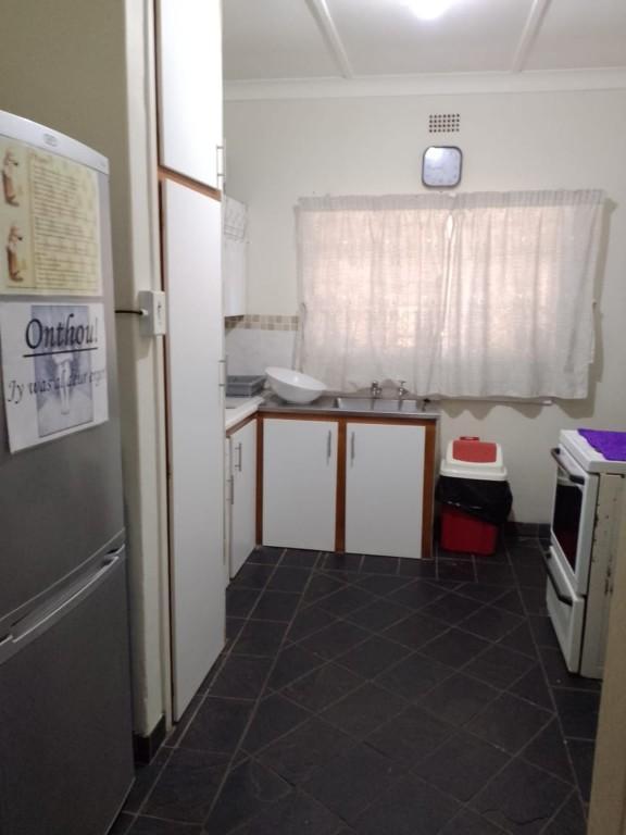 HOUSE TO RENT IN HORISON, ROODEPOORT in Soweto - Image 3