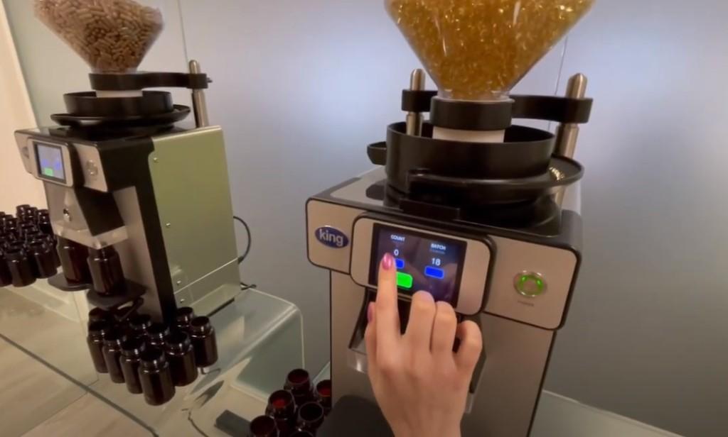 Innovative Semi-Automatic and Automatic Tablet Counting Machines in Surbiton - Image 5