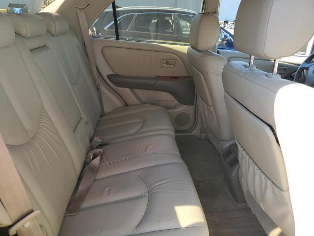 UNTOUCHED 2000 LEXUS RX 300 in Lagos - Image 8