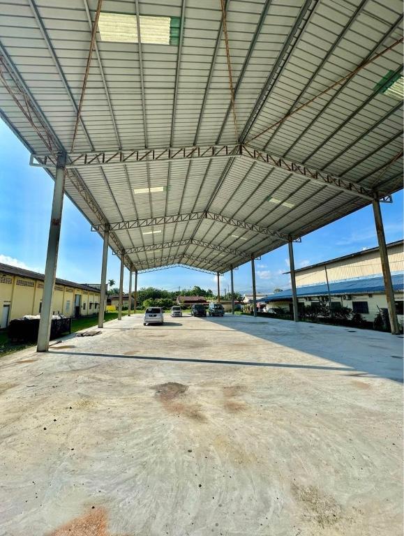Detached Factory at Kulai for Rent in Taman Senai - Image 4