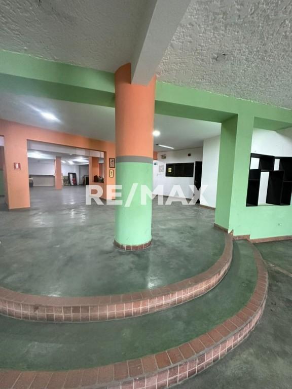 Local en Venta Av. La Limpia Remax Millenium en Tovar - Imagen 2