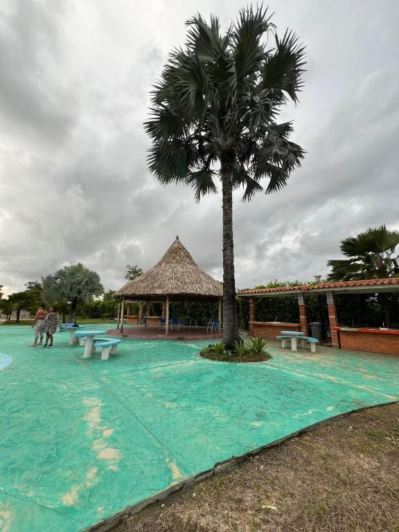 APARTAMENTO EN TUCACAS. CONJUNTO RESIDENCIAL PESCADORES I en Tucacas - Imagen 7