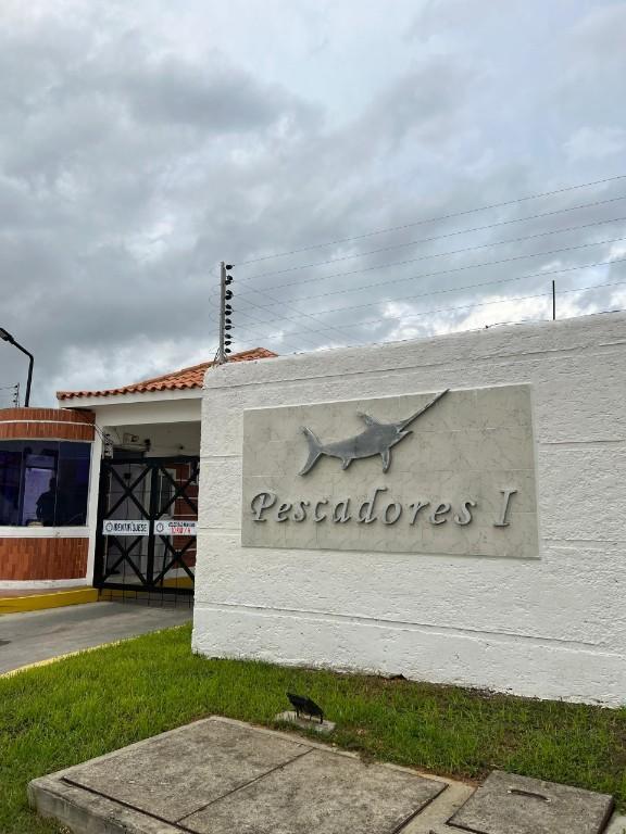 APARTAMENTO EN TUCACAS. CONJUNTO RESIDENCIAL PESCADORES I en Tucacas - Imagen 8
