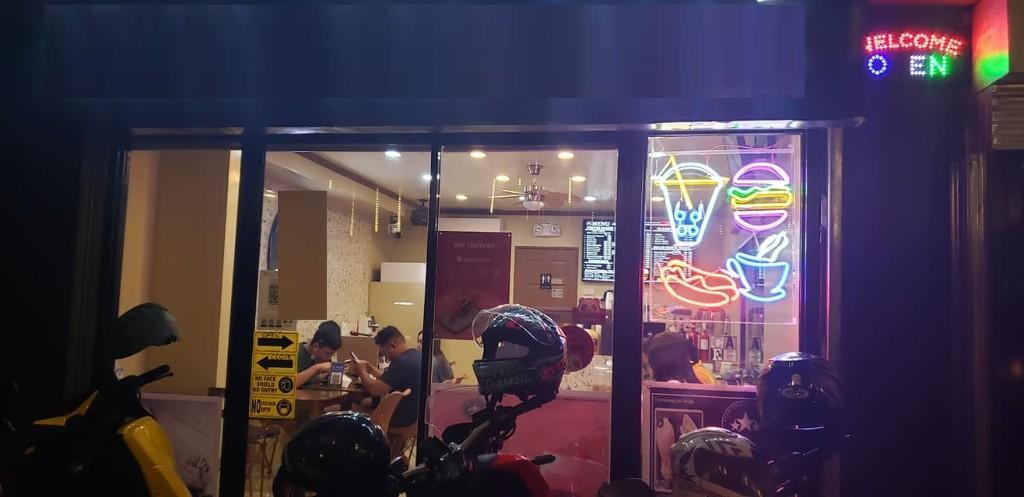 RESTOBAR (RIGHTS FOR SALE) IN SAN PEDRO LAGUNA in Santa Rosa - Image 3