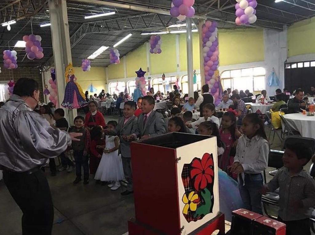 Show de Mago para Fiestas Infantiles y adultos el MAS DIVERTIDO en Naucalpan - Imagen 3