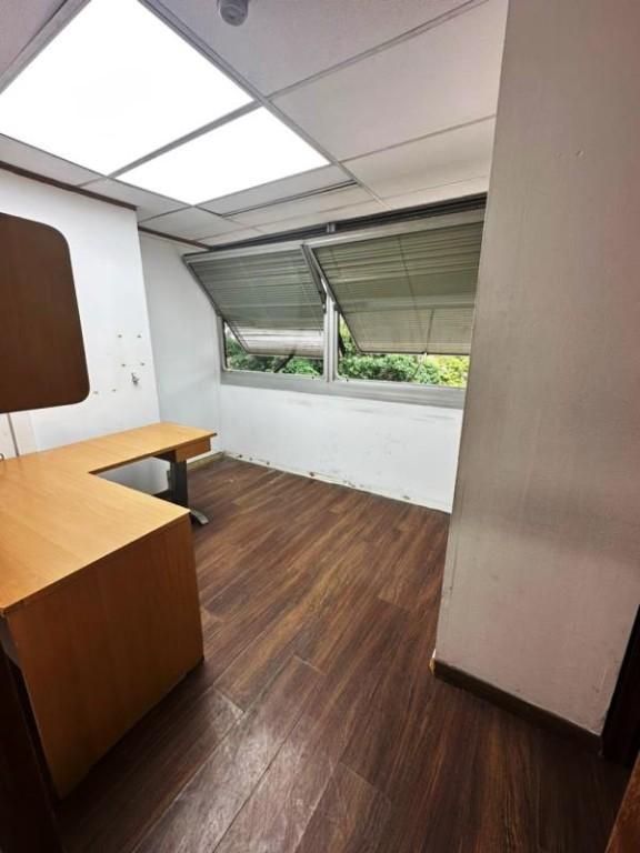 OFICINA - LAS MERCEDES - 270 Mts2 en Venezuela - Imagen 10