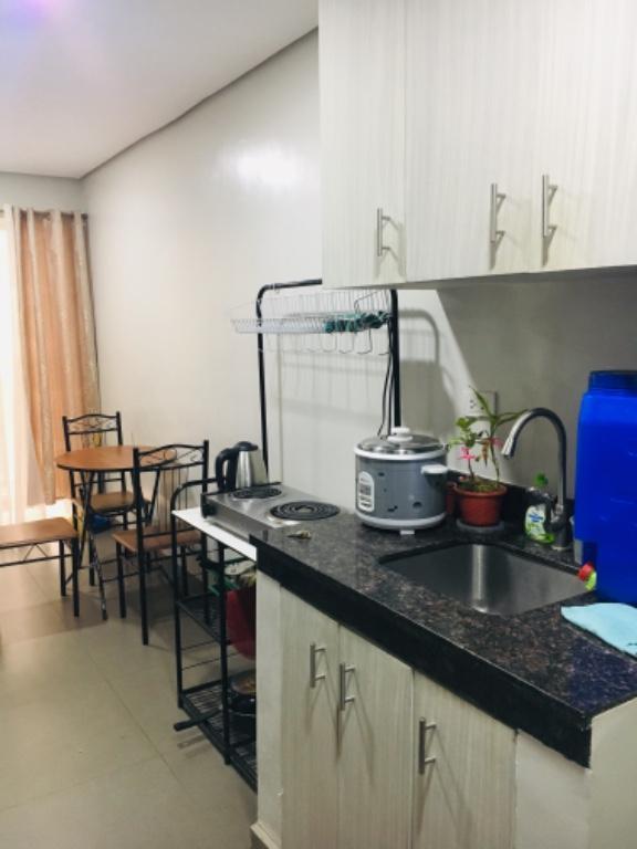 P16,000/MONTH CONDO UNIT FOR RENT IN BAGUIO CITY (LONG-TERM) in La Trinidad - Image 3