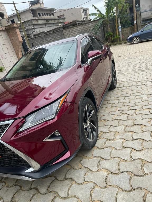 Lexus RX 350 année 2016 immatriculé au Cameroun - Photo 2