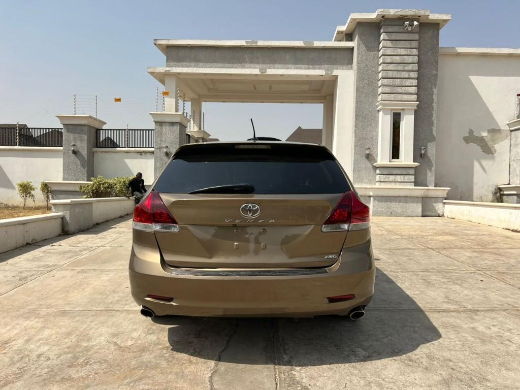2000 TOYOTA VENZA UNREGISTERED in Katsina - Image 9