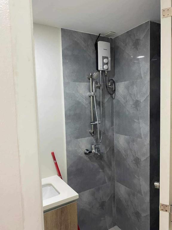 1BR Fully Furnished for RENT Primeworld District Condominium in Liloan - Image 4