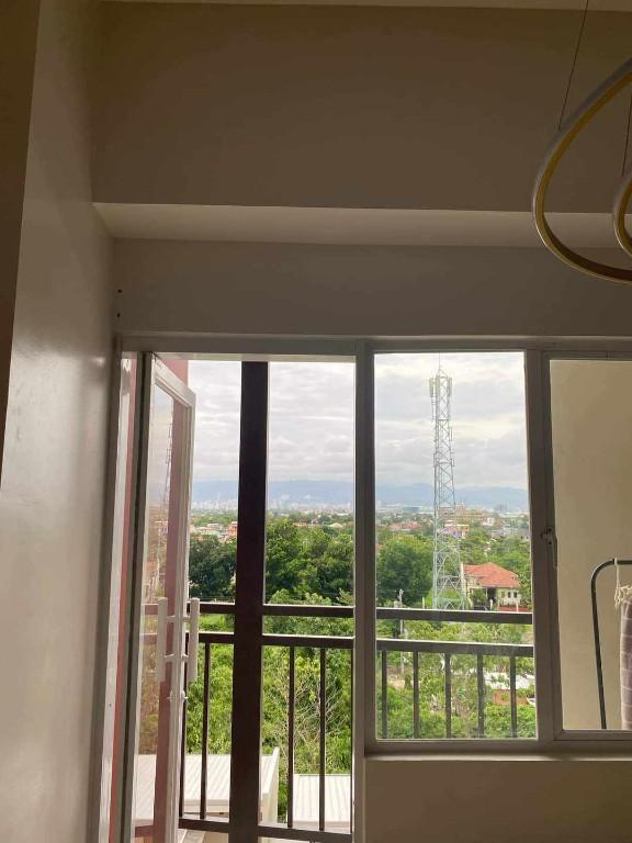 1BR Fully Furnished for RENT Primeworld District Condominium in Liloan - Image 5