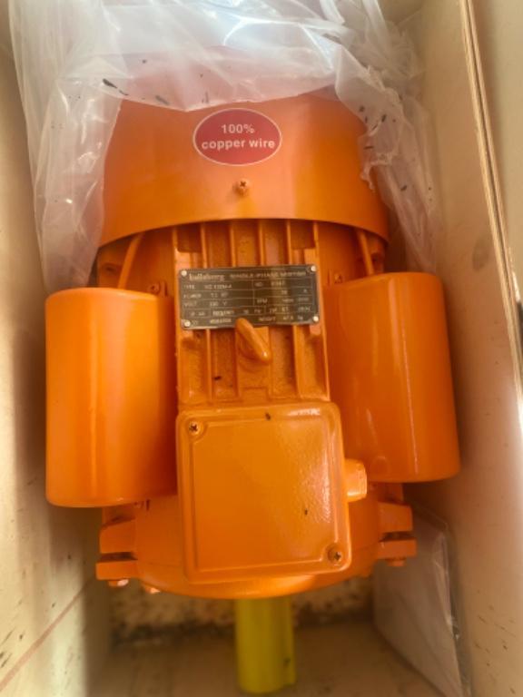 7.5HP ELECTRIC INDUCTION MOTOR in Accra - Image 2