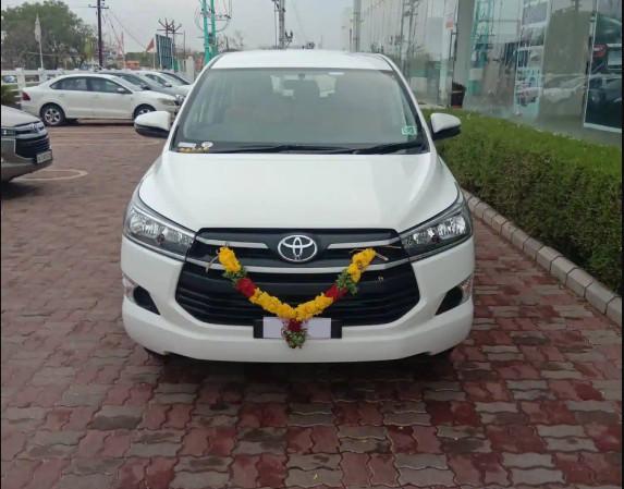 Toyota Innova Car Rental Jaipur | Innova Car Rental in Rajasthan in Jaipur - Image 1