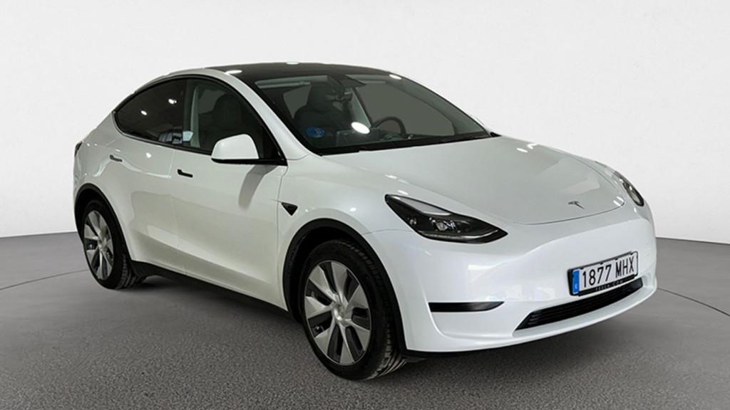 Tesla Model Y RWD 255 kW en Barcelona - Imagen 1