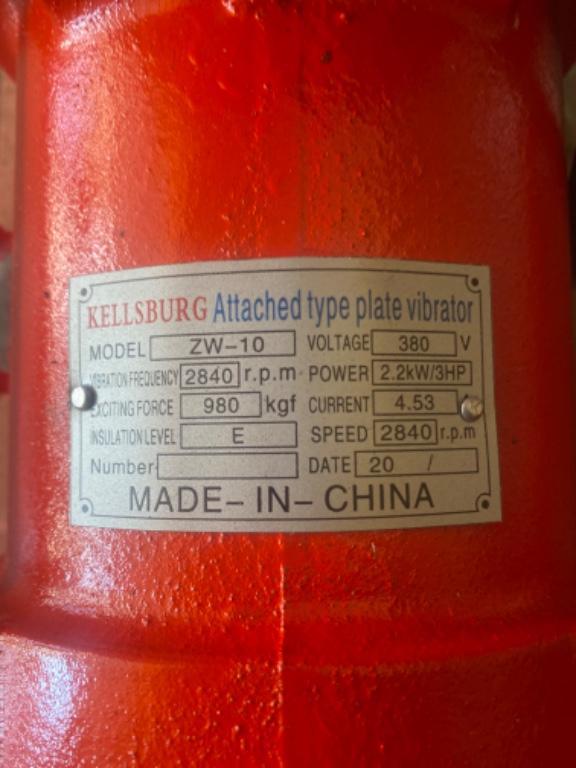 3HP THREE PHASE VIBRATOR MOTOR in Accra - Image 3