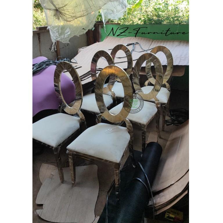 High Back Chairs in Utica - Image 5