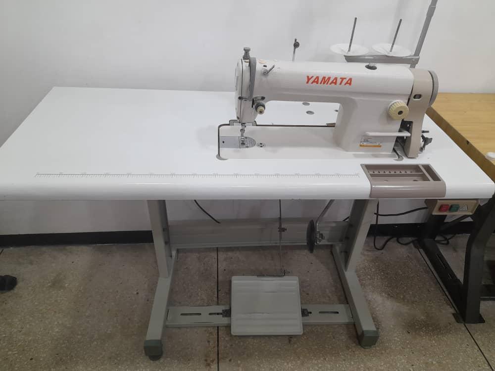 MAQUINA RECTA INDUSTRIAL en Palo Negro - Imagen 4