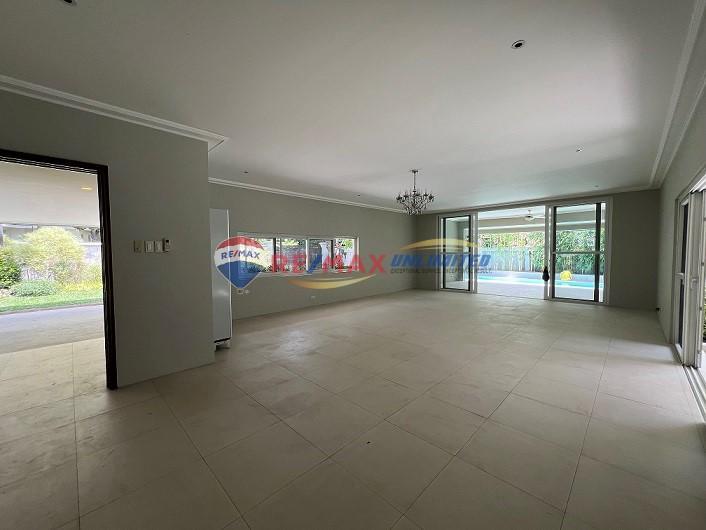 For Rent Dasmariñas Village in Tatalon - Image 7