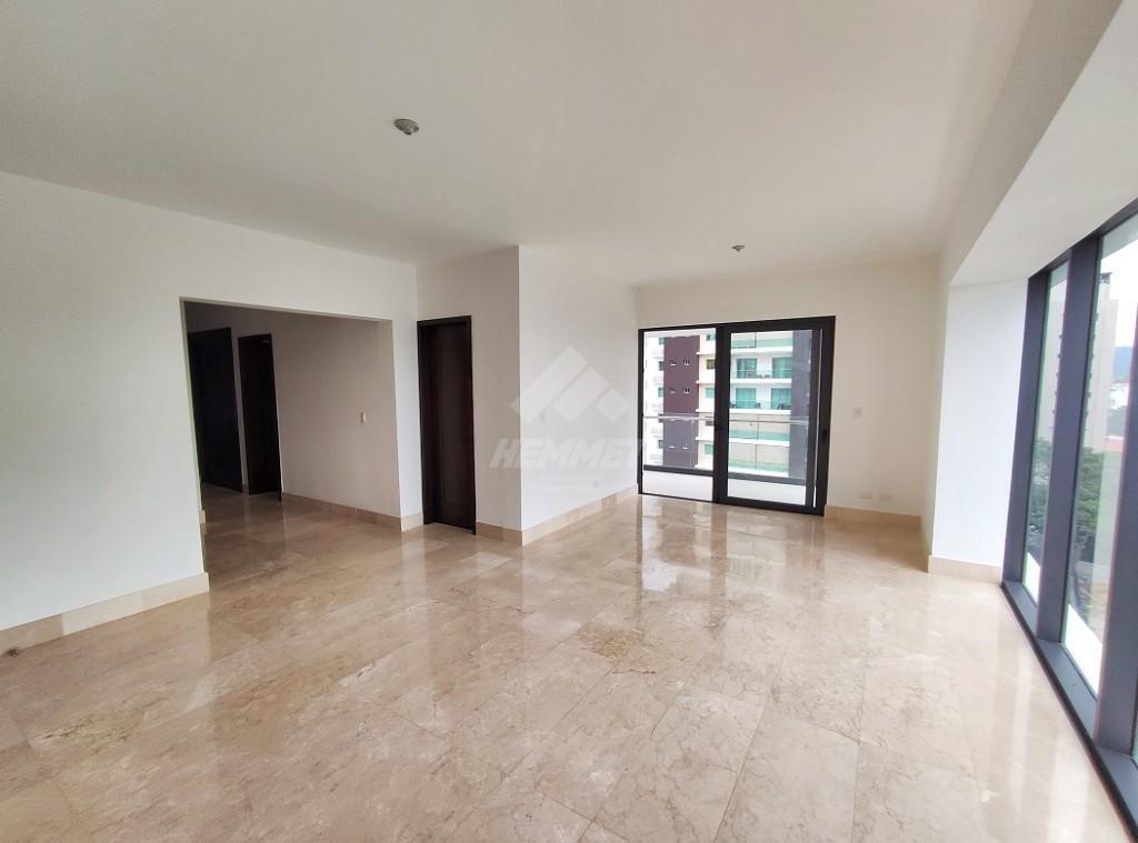 APARTAMENTO ASCENSOR AREA SOCIAL Y GYM LA RINCONADA STGO. en Gurabo al Medio - Imagen 5