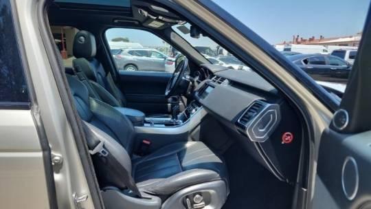 2016 Land Rover Range Rover Automatic in United States - Image 4