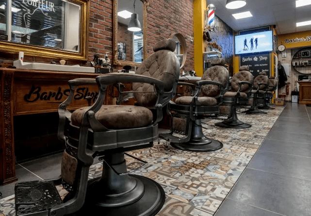 Coiffeur illimitée eric à Aubervilliers - Photo 1