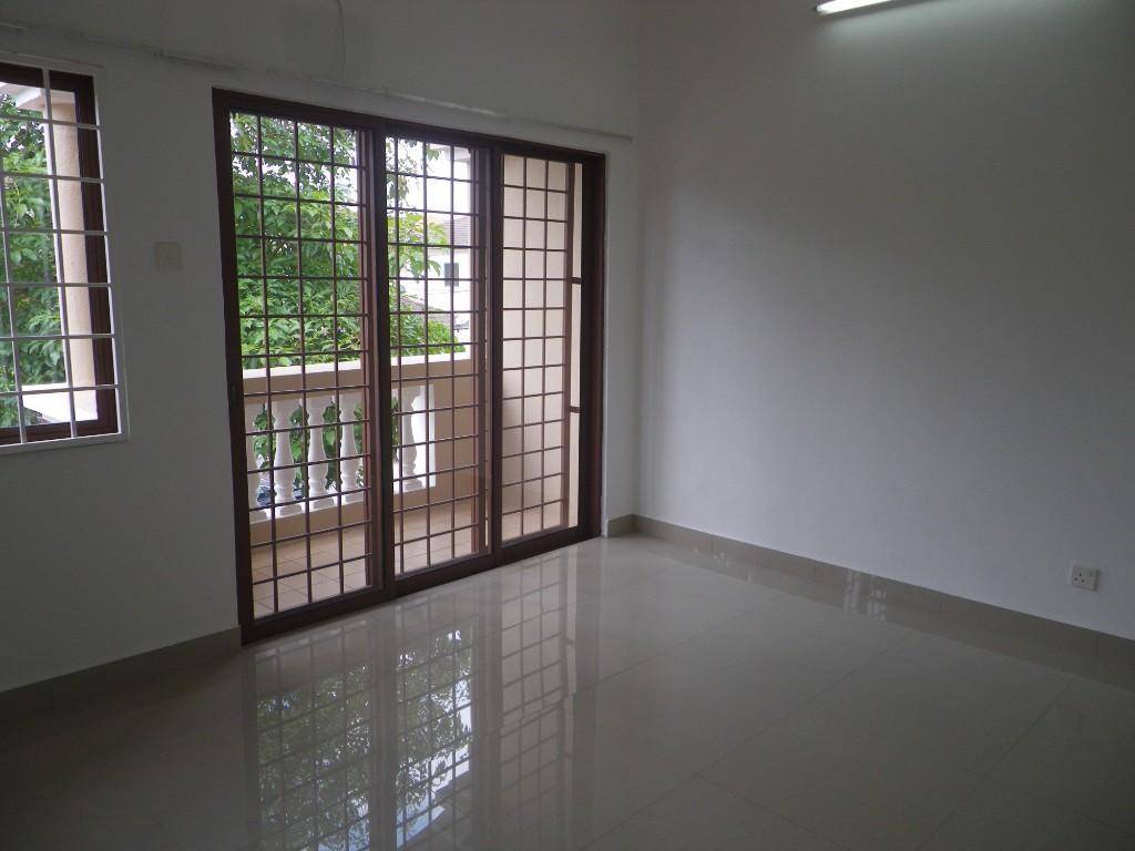 Selangor Taman Puchong Prima 2-sty Intermediate House For Rent in Puchong New Village - Image 10