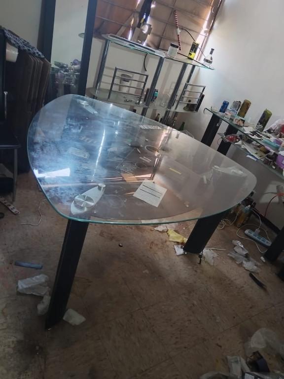 Comedor Triangular Vidrio 6 plazas en Iztapalapa - Imagen 2