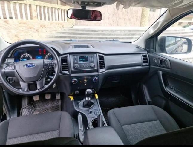 Ford Ranger 4WD, année 2021 à Abidjan - Photo 4