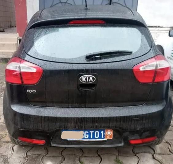 Kia Rio black, année 2013 à Abidjan - Photo 2