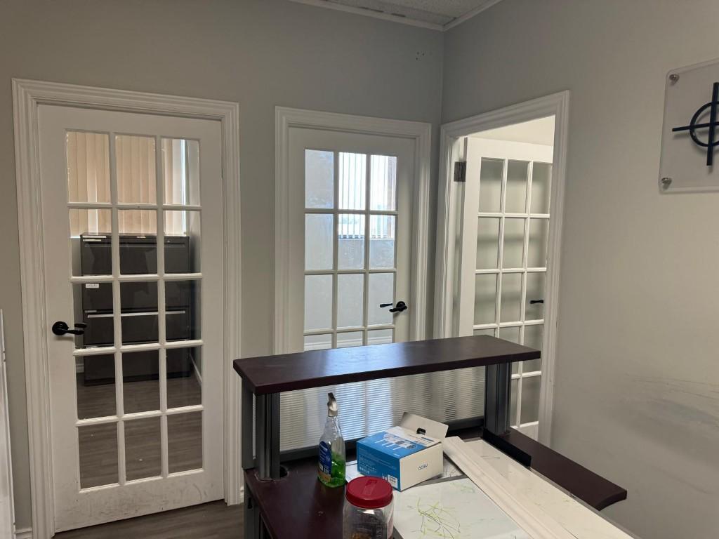 Office is available for Rent 400 in Scarborough - Image 7